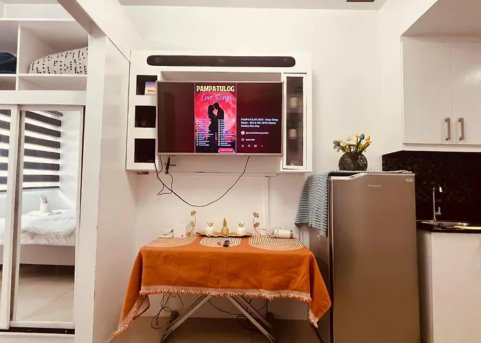 Shell Residences By Em Paradise Staycation Hotel 5*