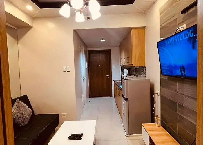 Shell Residences By Em Paradise Staycation Hotel 5*