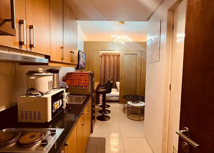 Hotel Shell Residences By Em Paradise Staycation 5*